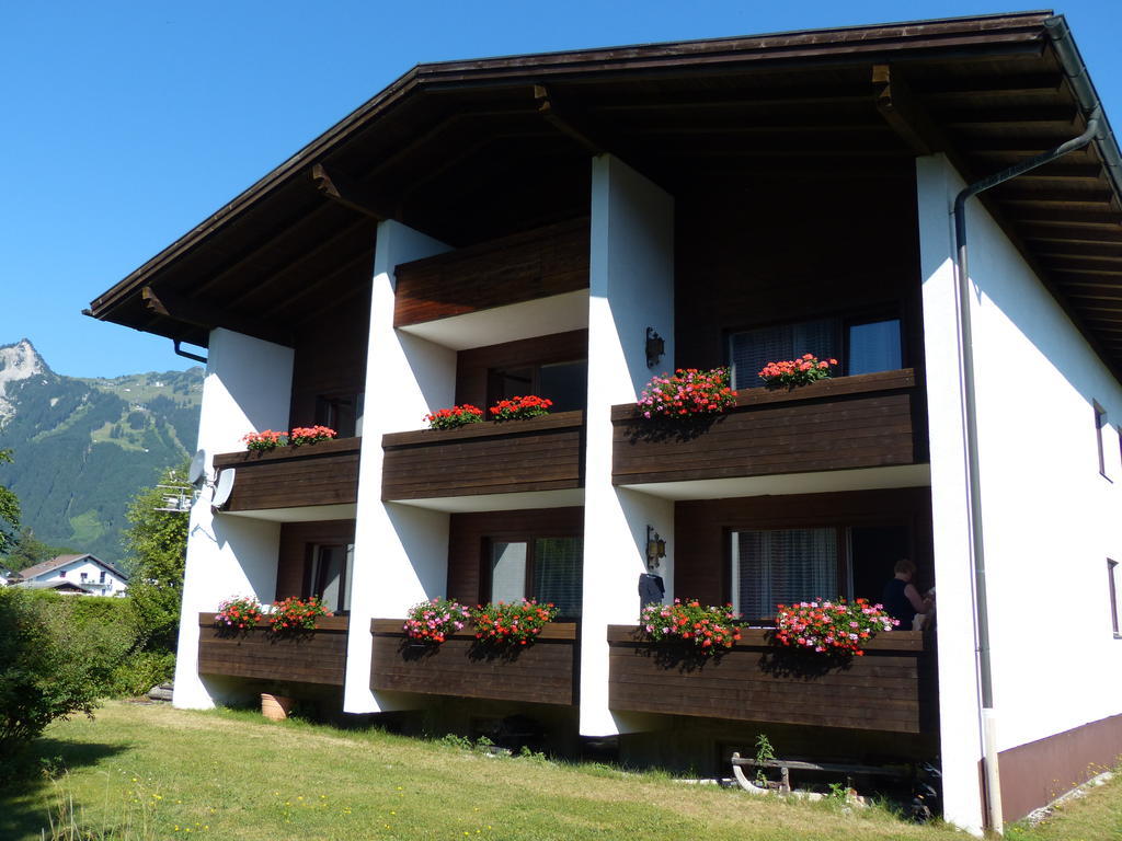 Pension Hohenrainer Reutte Exterior photo