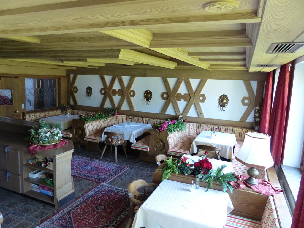 Pension Hohenrainer Reutte Exterior photo