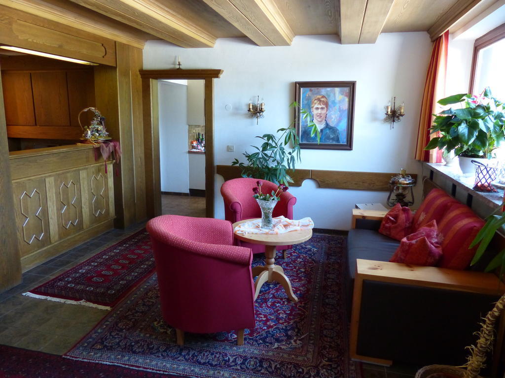 Pension Hohenrainer Reutte Exterior photo