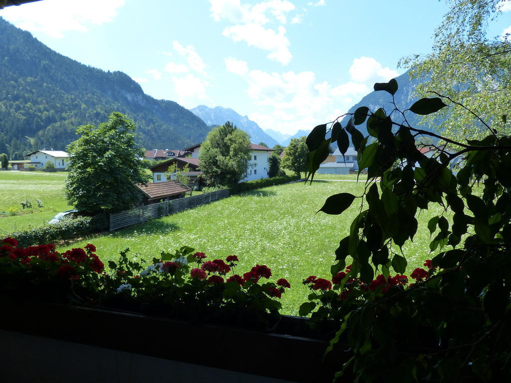 Pension Hohenrainer Reutte Exterior photo